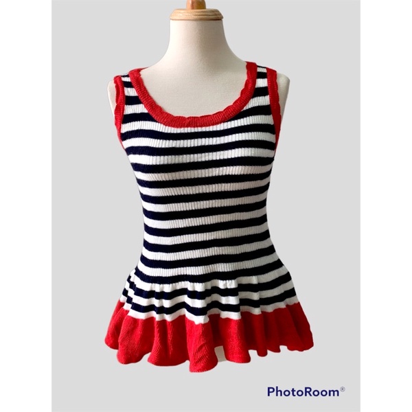 Min2handshop Áo len sát nách sọc ngang korea free size