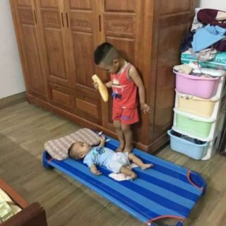 Giường Lưới Cho Bé