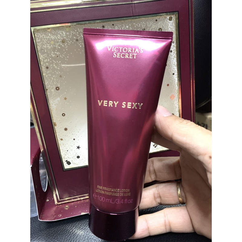 Kem Dưỡng Thể Victoria’s Secret Very Sexy Fragrance Lotion 100ml