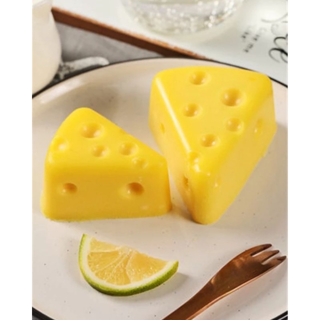 Khuôn silicon 4 - 8 miếng phô mai tom và jerry  làm thạch rau câu, pudding