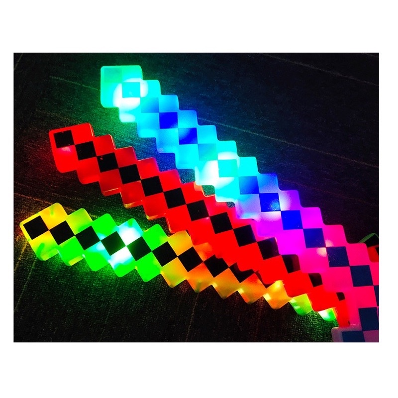 Đồ chơi kiếm Minecraft phát sáng✨ có nhạc giá rẻ