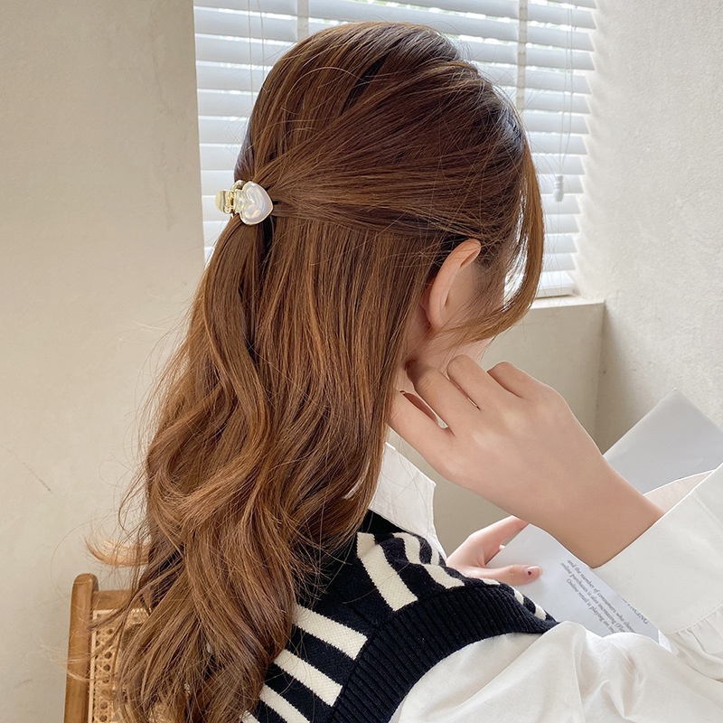 Kẹp Tóc Đính Ngọc Trai Nhỏ Xinh Xắn Thời Trang Dành Cho Nữ