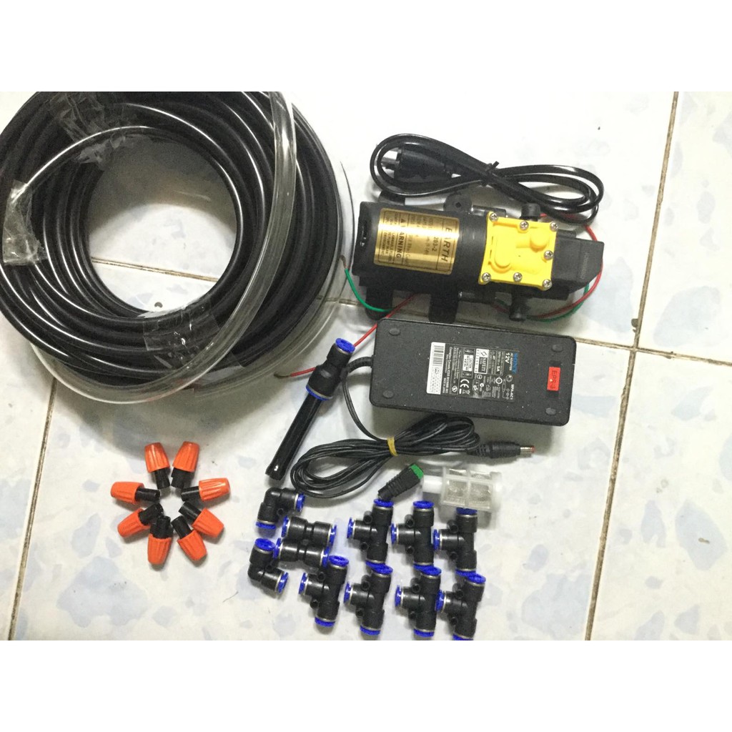 Bộ phun sương bơm mini 12v kèm béc đơn cam