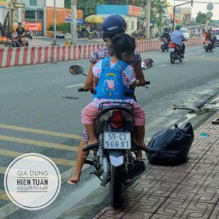 ĐAI AN TOÀN CHO BÉ NGỒI SAU