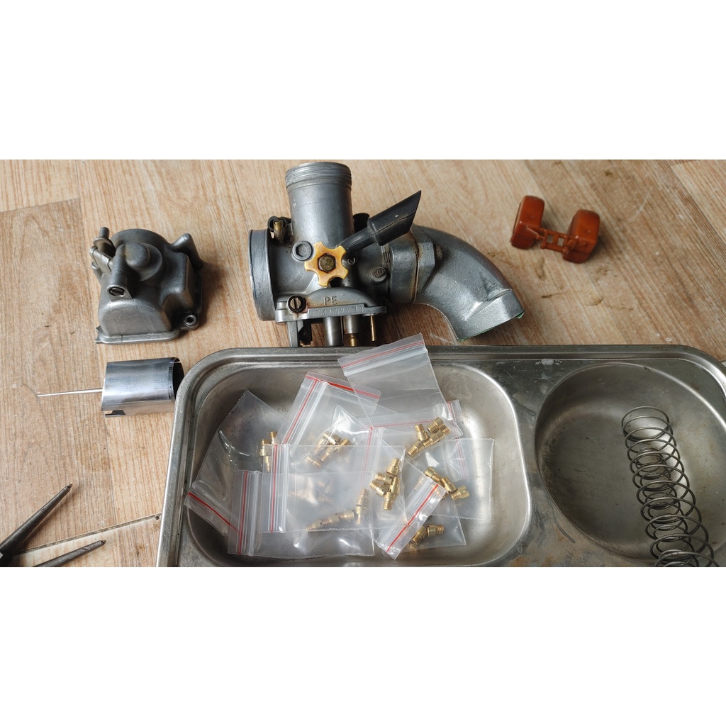 Béc xăng canh bình Bông Mai - Đít Gài