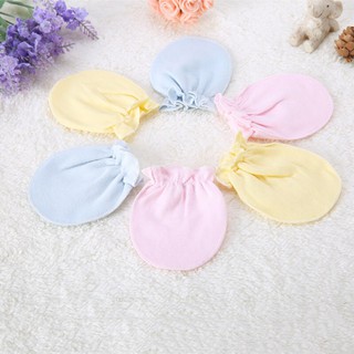 1 Set bao tay , bao chân cho bé sơ sinh hàng Việt Nam