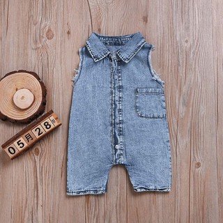 Bộ áo liền quần hai dây + Quần jeans dài cho bé trai