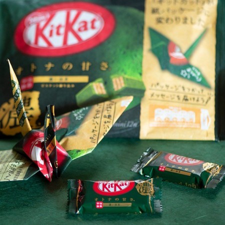 Kit Kat đậm vị trà xanh 12 thanh phiên bản origami