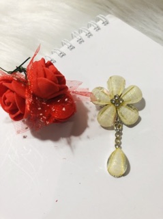 Cài áo hoa đá. Dài 6cm