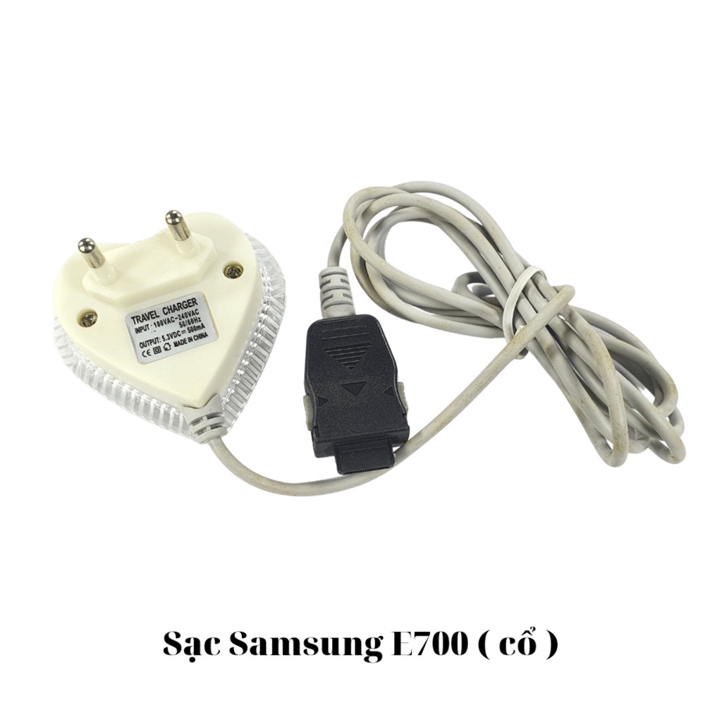 Sạc Samsung E700 cổ 5,3V-0.5A [ hình trái tim có đèn ]
