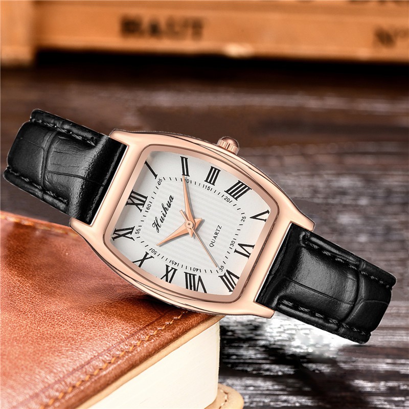 Đồng hồ thời trang nữ dây da mặt số la mã