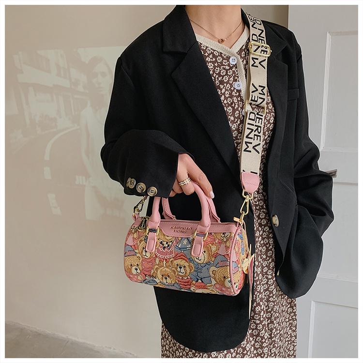 Túi Xách Đeo Vai Cỡ Nhỏ Thêu Hình Gấu Katy Phối Màu Tương Phản Dễ Thương Cho Nữ