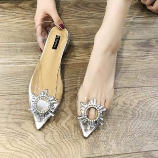 Xăng đan quai trong mũi đá gót 3cm chanh xả
