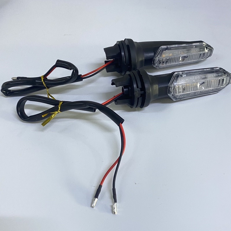 Xinhan kiểu Winner X chân đa năng gắn thông dụng tất cả các dòng xe