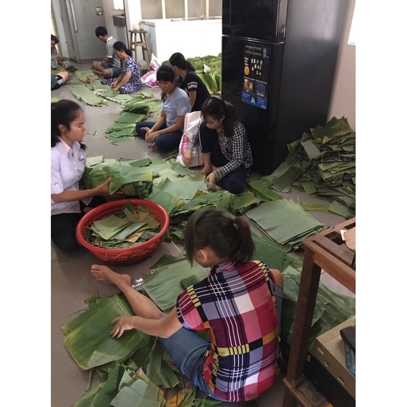 Bánh Tét Trà Cuôn Lá Cẩm 1 Đòn