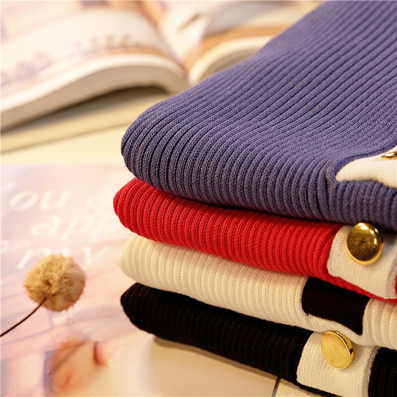 Áo len cộc tay cổ chữ V đính cúc ngực(Video deo+Ảnh thật) | BigBuy360 - bigbuy360.vn