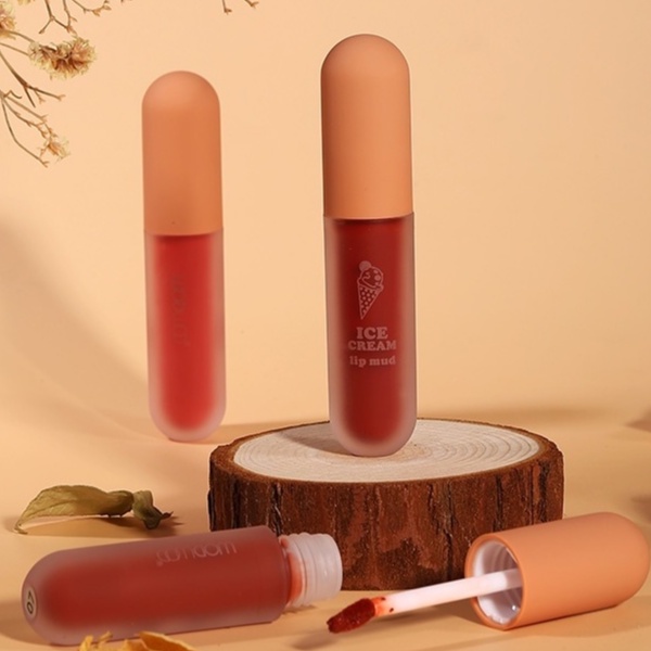 Son Kem Lì WODWOD Hạt Dẻ Ice Cream Lip Mud W826