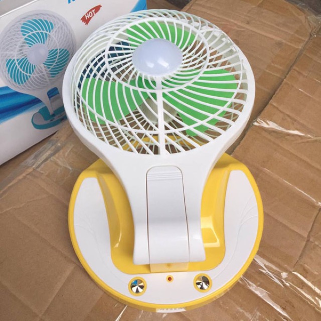 Quạt đèn gấp gọn tích điện 2 trong 1