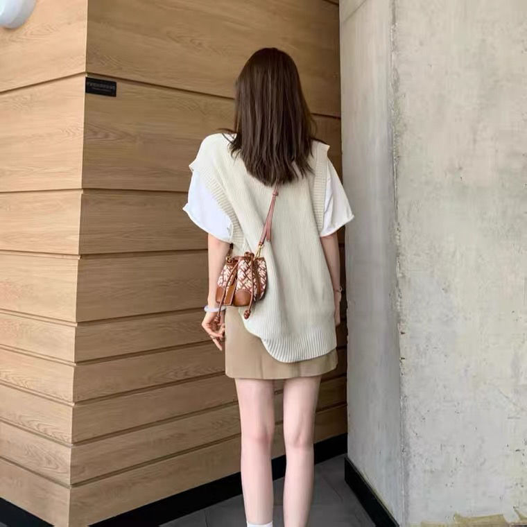 Áo Sát Nách Màu Trơn Thiết Kế Đơn Giản Cho Nữ