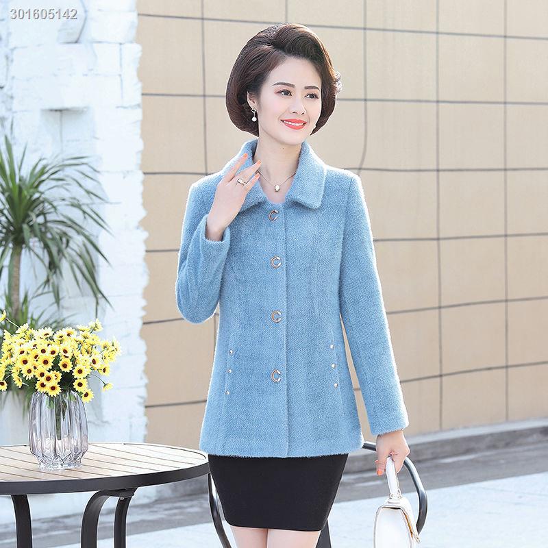 Mother s autumn and winter clothes foreign style ferret fleece jacket middle-aged women s autumn coat middle-aged and elderly short coat temperament top