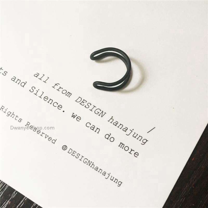 Bông tai tròn phong cách punk đơn giản cá tính