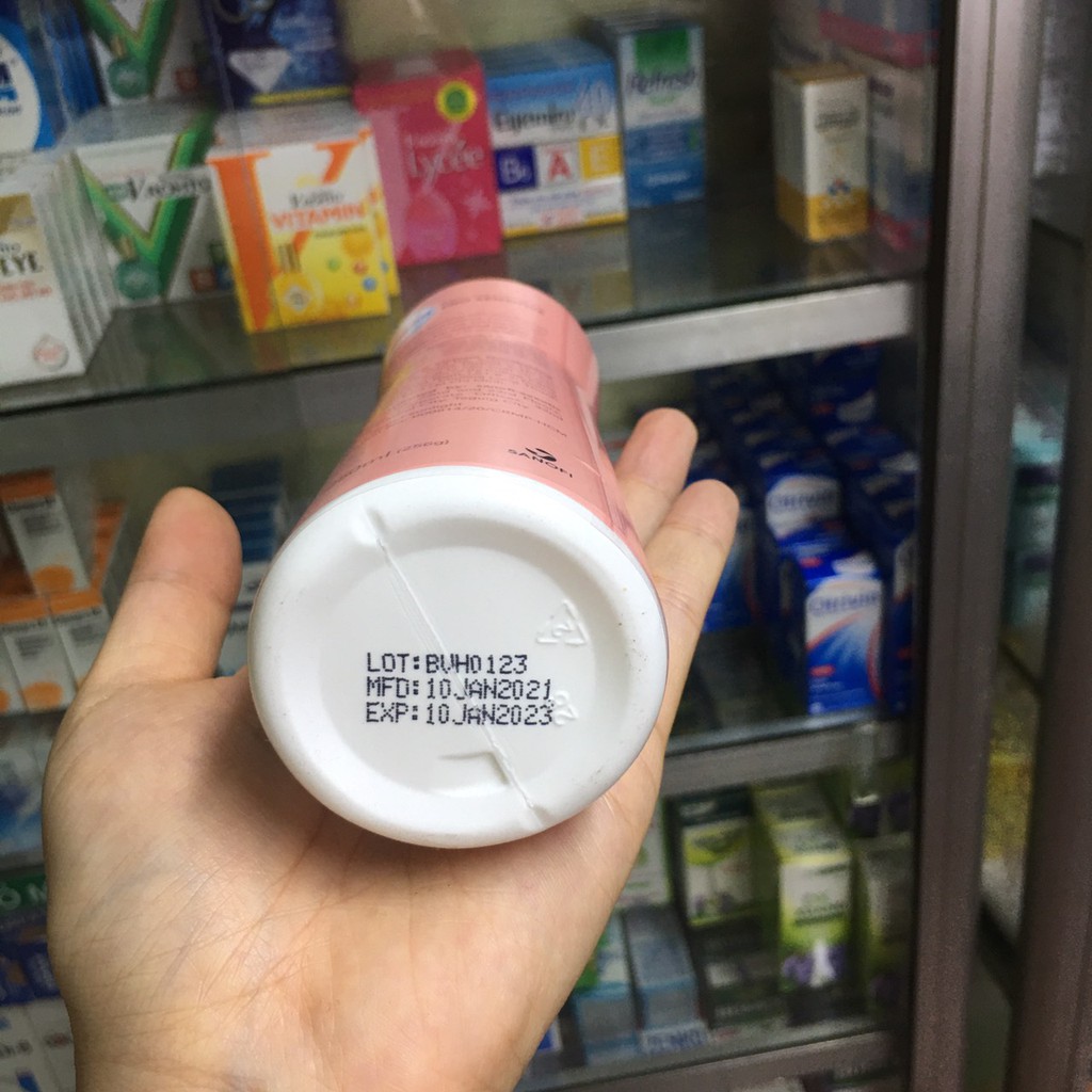 Dung Dịch Vệ Sinh dành cho da nhạy cảm Lactacyd Pro Sensitive 250ml