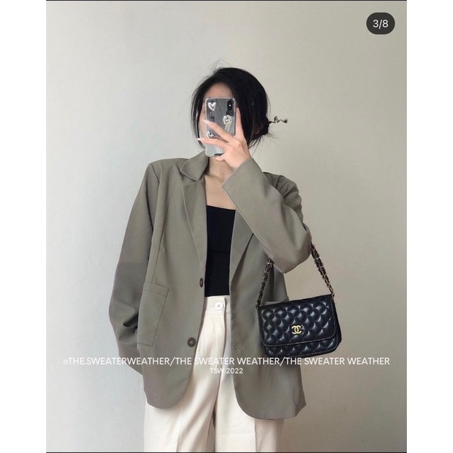Áo Blazer cách điệu khuy lưng có điện vai kiểu dáng Hàn Quốc