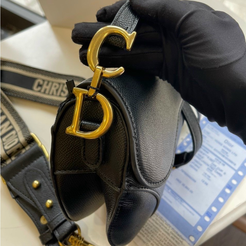 Túi Nữ Cao Cấp xách tay đeo chéo sang chảnh Dáng Yên Ngựa L01039 LAROSE