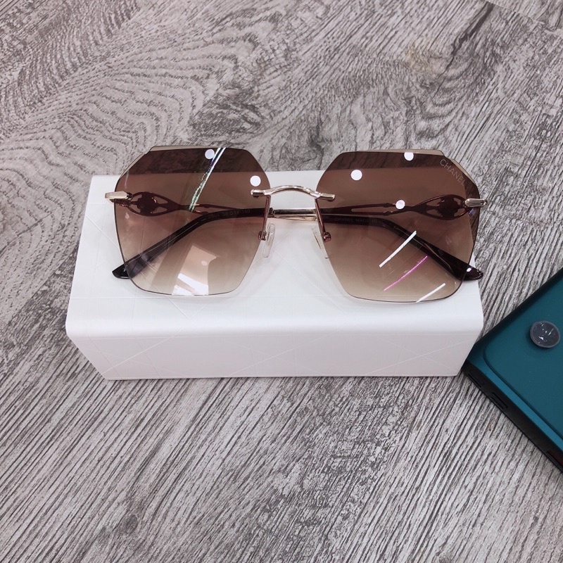 Kính thời trang | BigBuy360 - bigbuy360.vn