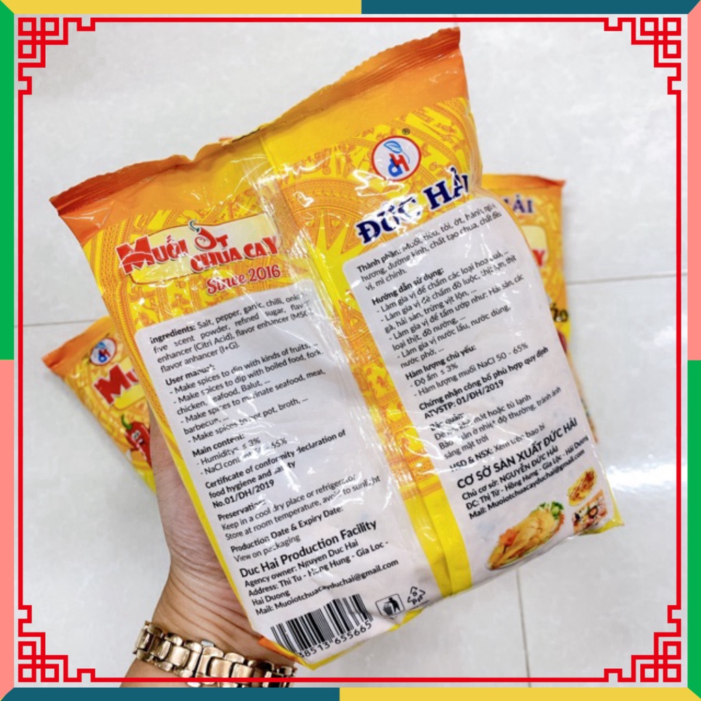 Muối ớt cay chua  đức hải hương vị chua trung bình ăn chấm cóc, hoa quả, thịt gà ngon luôn..