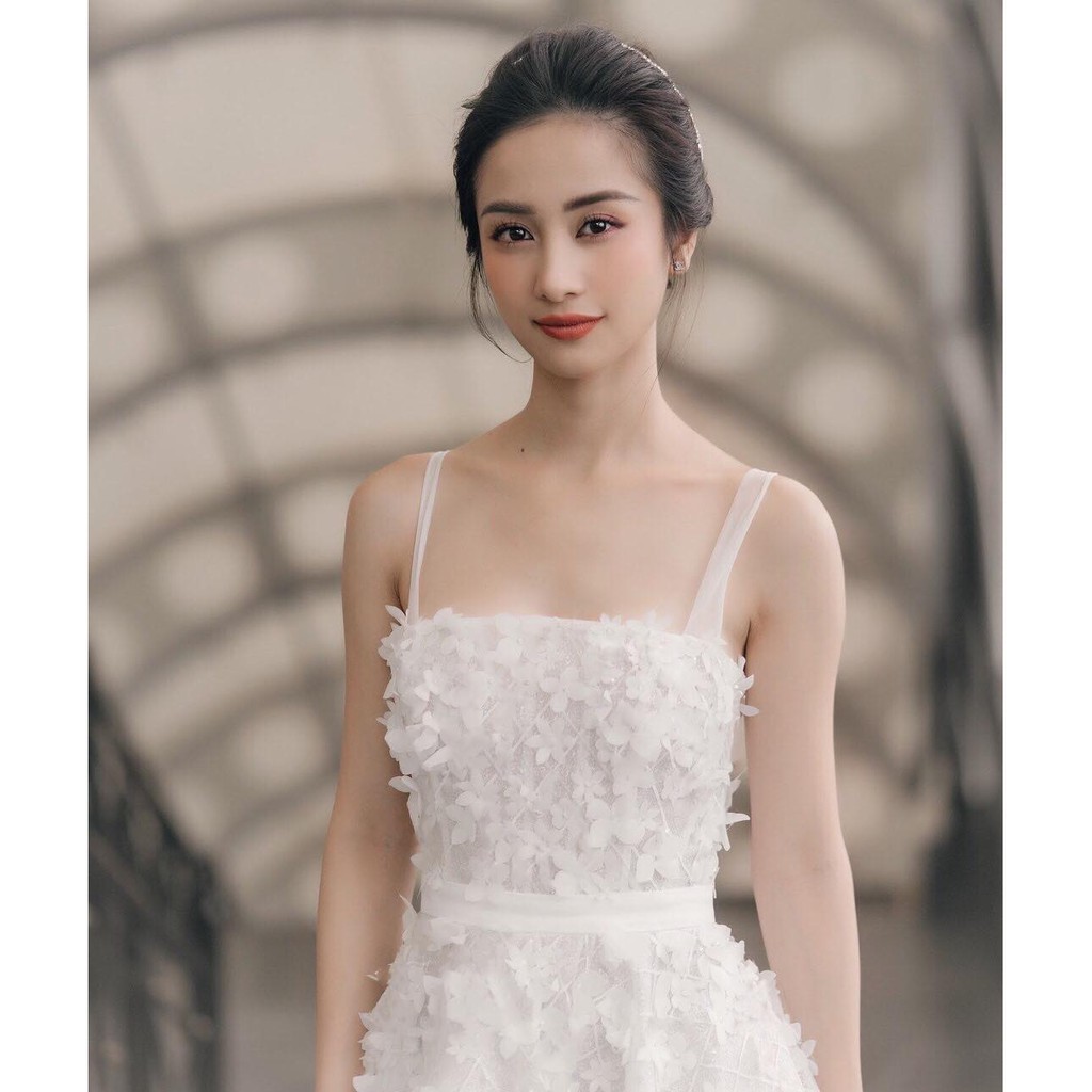 (Bán sỉ) Đầm Váy công chúa màu trắng hai dây đính hoa ren nổi cao cấp Layla Dress Đầm Váy dự tiệc đám cưới ZSP