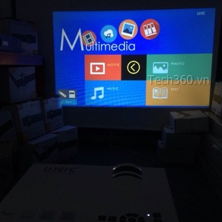 Máy chiếu mini UC40