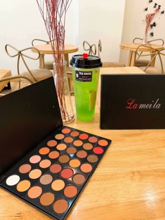 Phấn mắt 35 ô LAMEILA
