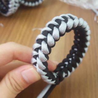 vòng paracord
