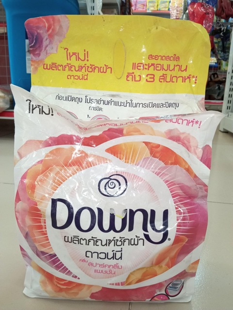 Bột giặt nước hoa Downy 720g Thái lan