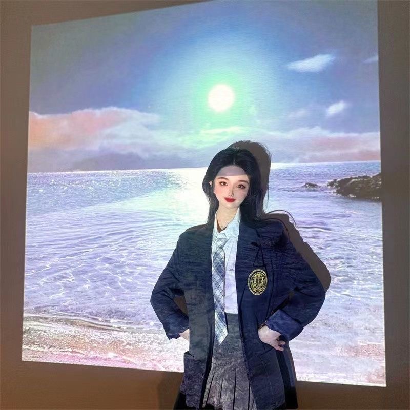 Máy chiếu sống ảo mini hình Happy birthday, phong cảnh