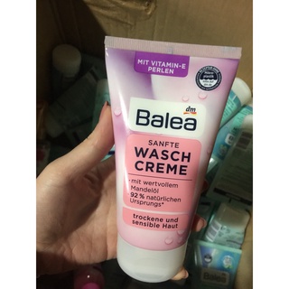 Sữa rửa mặt Balea Aloe Vera 150ML ( Hồng )