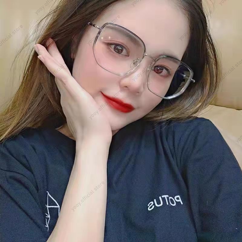 Mắt Kính Gọng Vuông Chống Tia Bức Xạ Thời Trang Cho Nữ