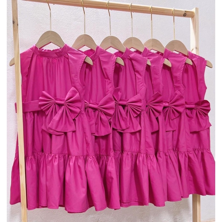 Đầm bé gái màu hồng cánh sen