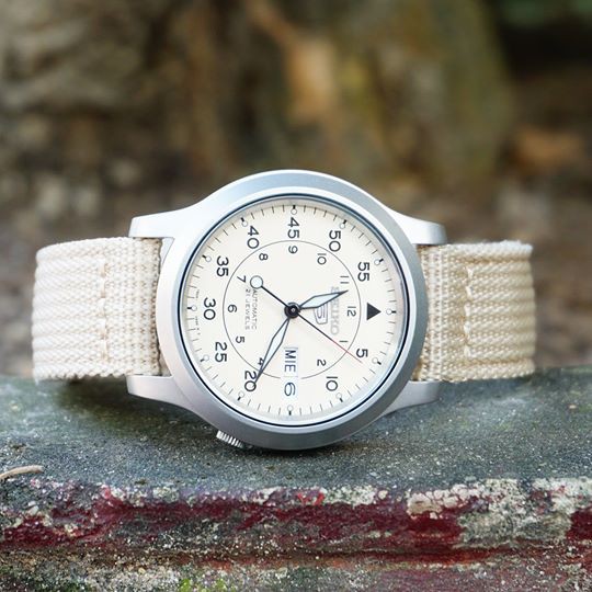 Đồng hồ nam Seiko quân đội Máy Cơ SNK803K2S Dây Nato - Mặt Màu Be - Bảo Hành Chính Hãng 18 Tháng