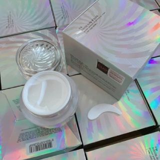 FACE TRẮNG  DA ỐC  SÊN (hch)