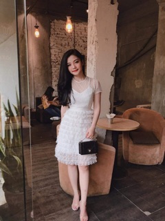 🔜 Đầm Ren tầng siêu đẹp