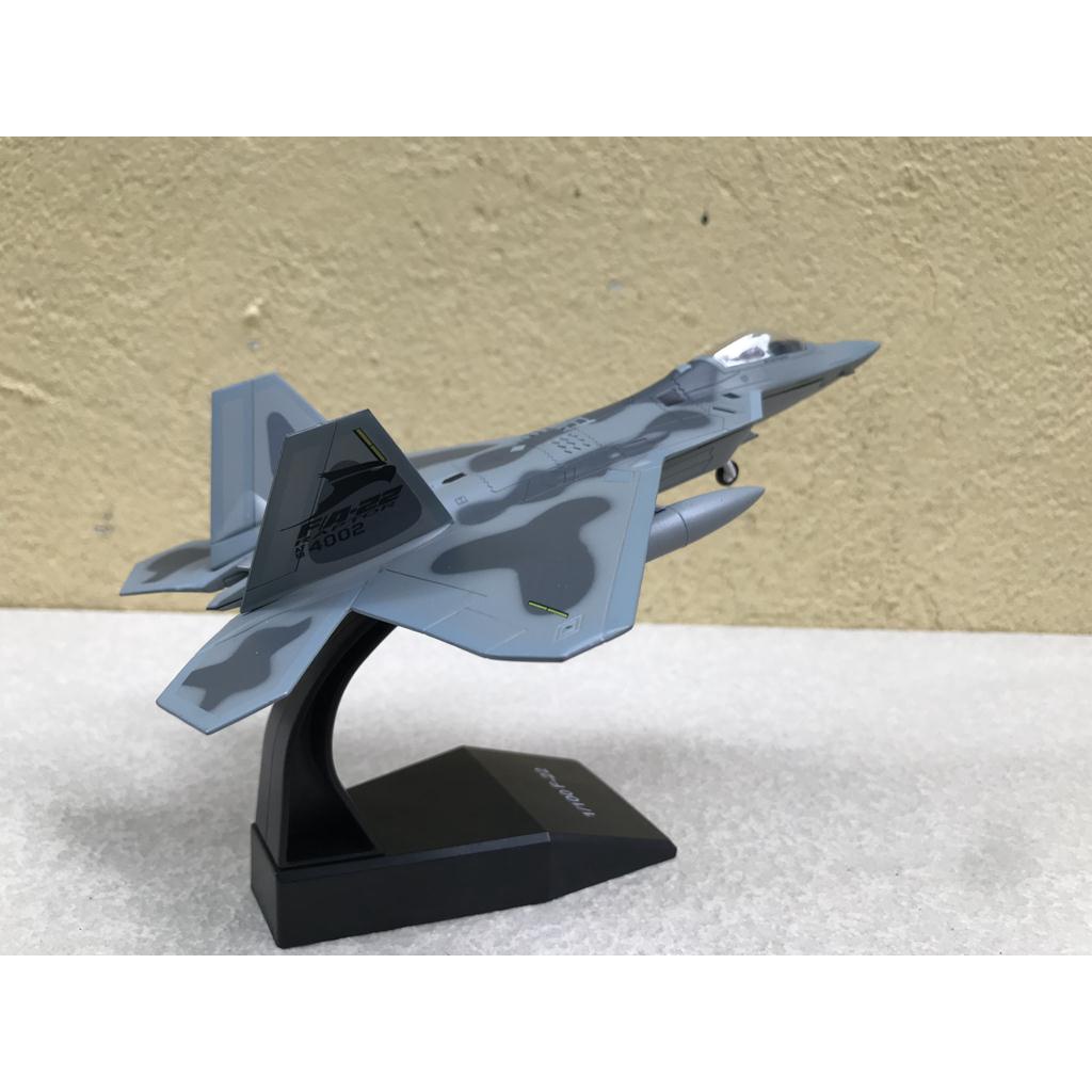 ​Mô hình kim loại Máy bay Lockheed Martin F22 Raptor tỷ lệ 1:100