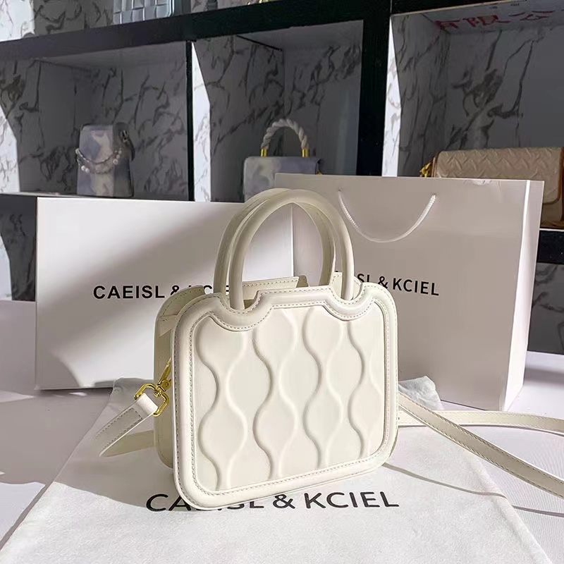 Túi Đeo Chéo Một Bên Vai Phong Cách Phương Tây Thời Trang Mới Dành Cho Nữ