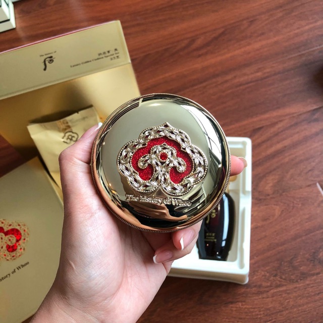 Phấn nước whoo luxury golden