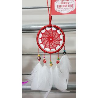 Dreamcatcher treo trang trí tông màu đỏ trắng nổi bật