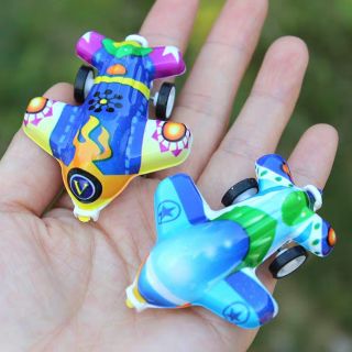 Đồ chơi máy bay chạy dây cót
