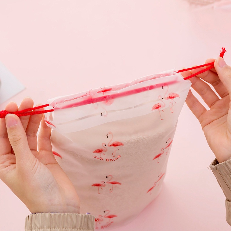 Túi Đựng Mỹ Phẩm Trong Suốt Tiện Dụng Khi Đi Du Lịch