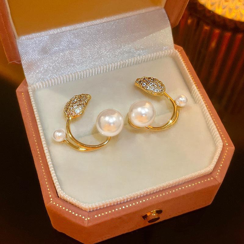 Bông tai hình hoa tulip đính ngọc trai lấp lánh thời trang sang trọng cho nữ