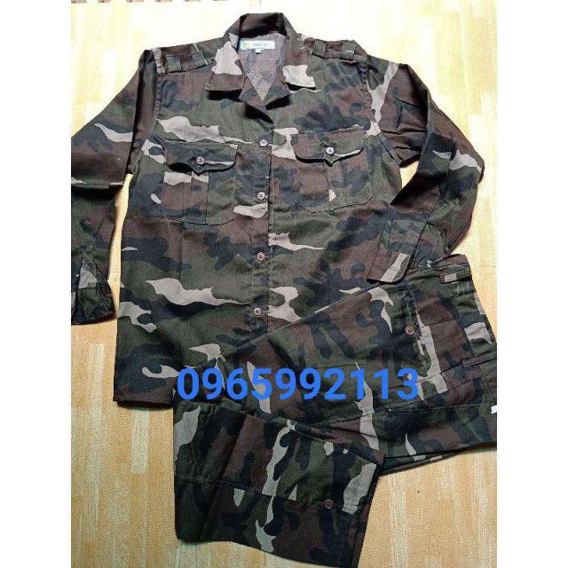 Tổng kho quần áo.